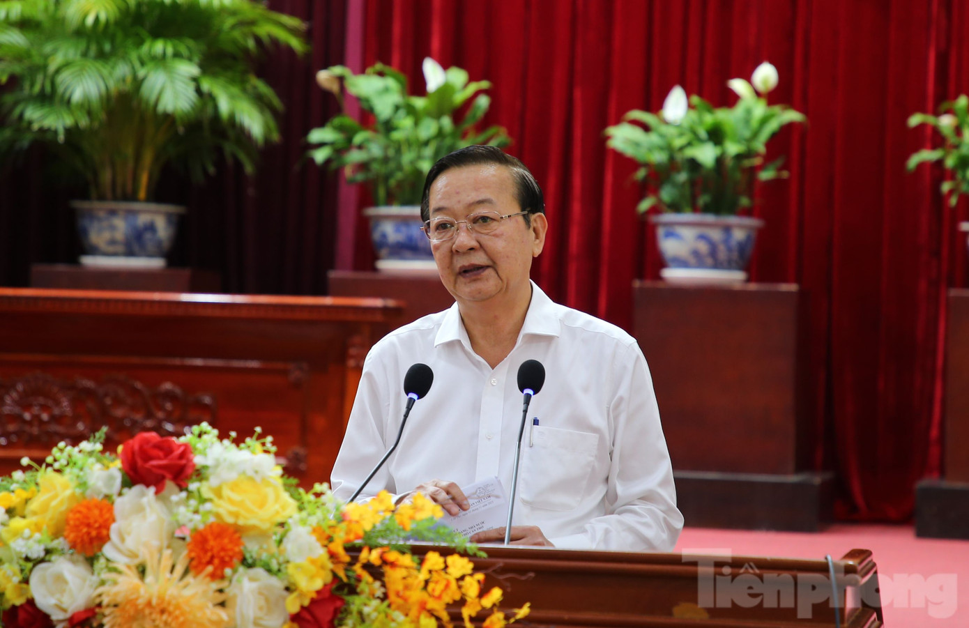 Ông Lê Tấn Thủ, Trưởng Ban tổ chức Thành ủy Cần Thơ phát biểu tại hội nghị.