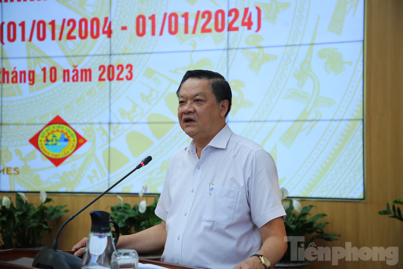 Ông Dương Tấn Hiển - Phó Chủ tịch Thường trực UBND TP. Cần Thơ, phát biểu tại buổi họp báo.