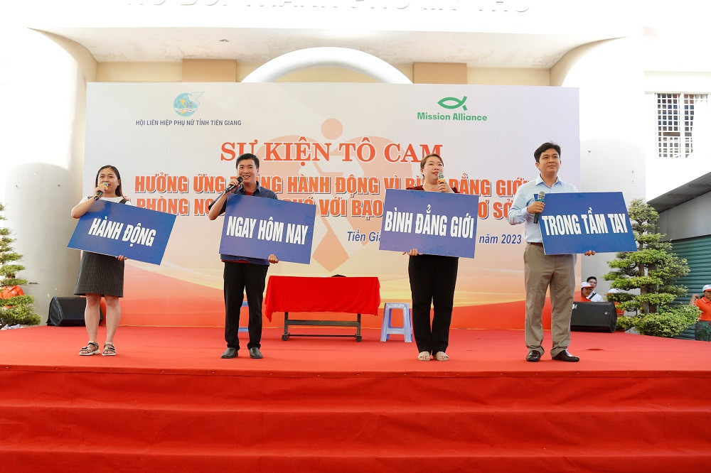 Thông điệp tuyên truyền thông qua tiểu phẩm. Thông điệp tuyên truyền thông qua tiểu phẩm.