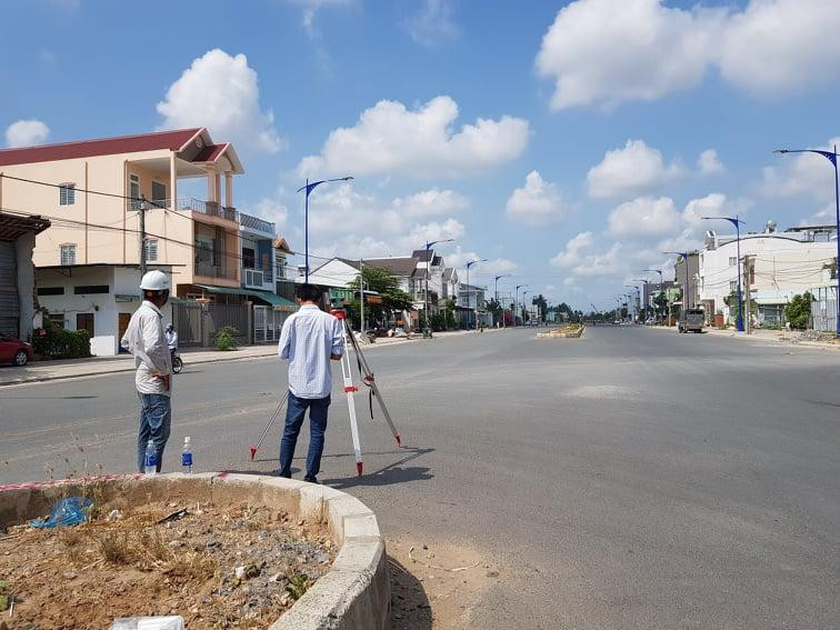 Trước đó chủ đầu tư tiến hành kiểm tra cao trình gói thầu CT3-PW-2.5 mà người dân phản ánh. Trước đó chủ đầu tư tiến hành kiểm tra cao trình gói thầu CT3-PW-2.5 mà người dân phản ánh.