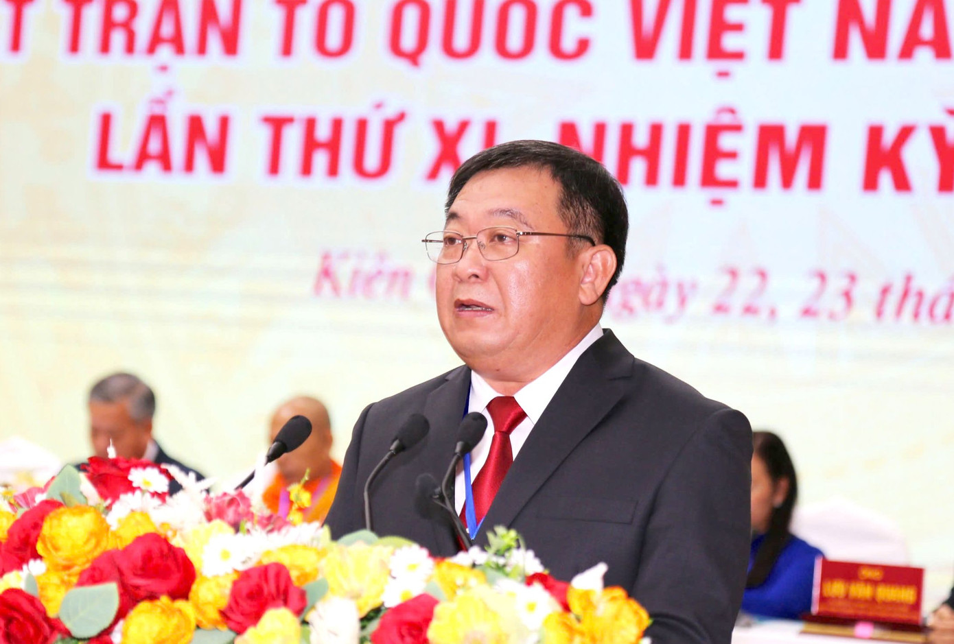 Ông Lê Thanh Việt tái đắc cử Chủ tịch Ủy ban Mặt trận Tổ quốc Việt Nam tỉnh Kiên Giang khóa XI. Ông Lê Thanh Việt tái đắc cử Chủ tịch Ủy ban Mặt trận Tổ quốc Việt Nam tỉnh Kiên Giang khóa XI.
