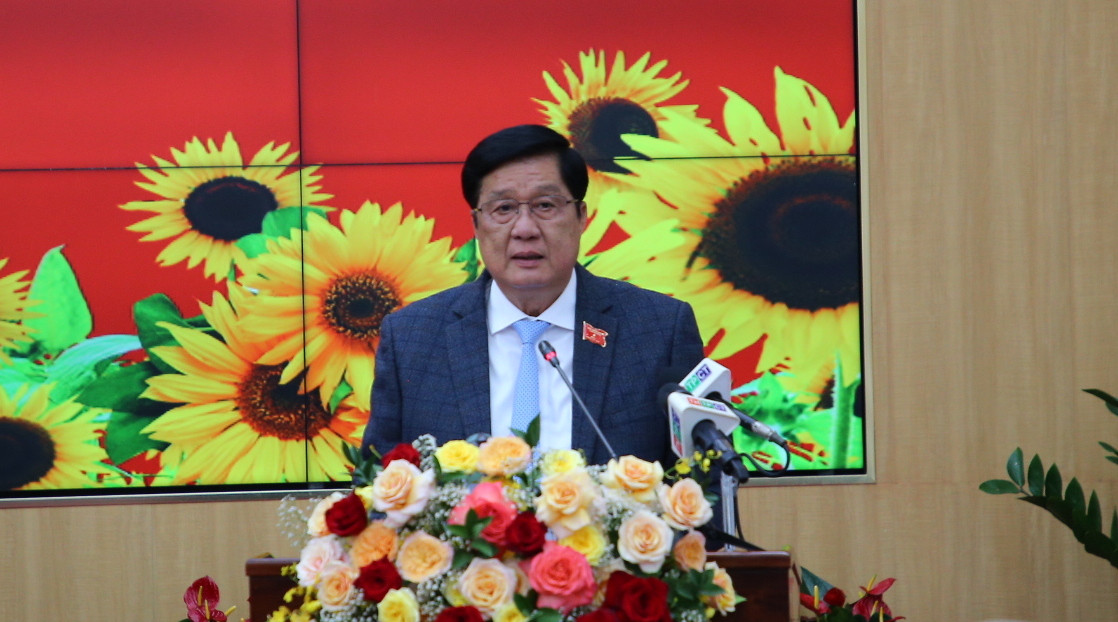 Ông Phạm Văn Hiểu - Phó Bí thư Thường trực Thành uỷ, Chủ tịch HĐND TP. Cần Thơ, phát biểu tại kỳ họp. Ảnh: Nhật Huy. Ông Phạm Văn Hiểu - Phó Bí thư Thường trực Thành uỷ, Chủ tịch HĐND TP. Cần Thơ, phát biểu tại kỳ họp. Ảnh: Nhật Huy.