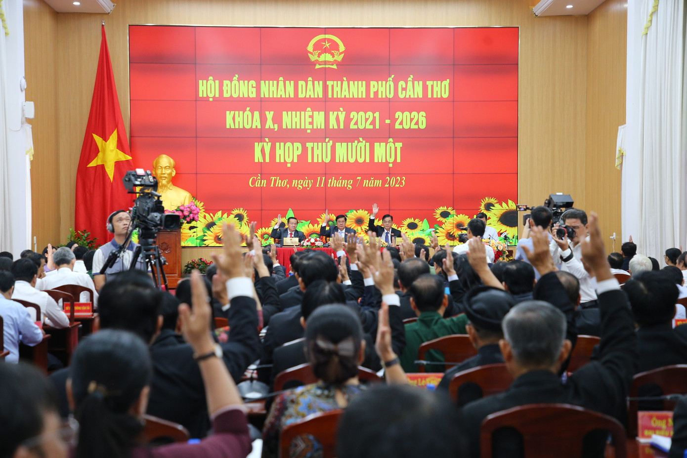 Quang cảnh kỳ họp HĐND TP. Cần Thơ khoá X, nhiệm kỳ 2021 - 2030. Quang cảnh kỳ họp HĐND TP. Cần Thơ khoá X, nhiệm kỳ 2021 - 2030.