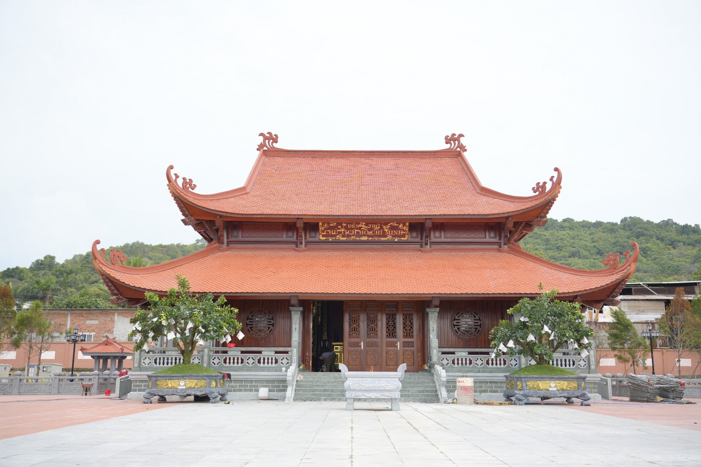 Dự kiến Lễ khánh thành tượng đài Bác Hồ diễn ra sáng 19/5 tại Quảng trường Hồ Chí Minh, phường Dương Đông, TP. Phú Quốc, nhân dịp kỷ niệm 134 năm ngày sinh Bác Hồ.