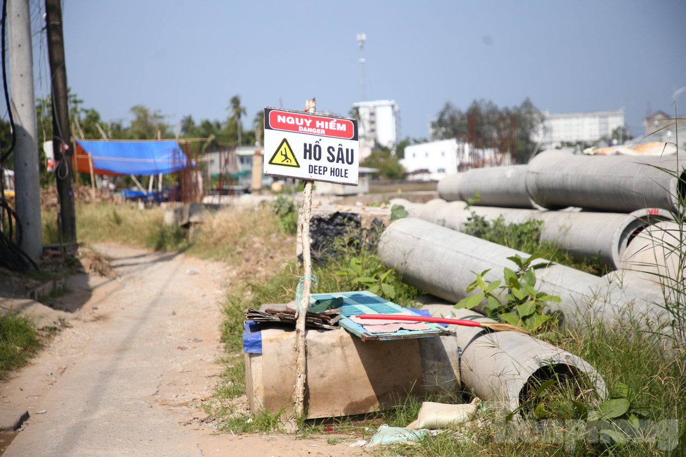 Dự án kè Cái Sơn đã tạm dừng cuối năm 2022, do hết thời gian thực hiện.