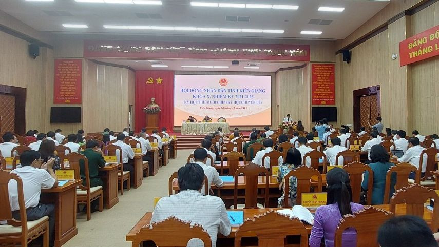 Quang cảnh kỳ họp thứ 19, HĐND tỉnh Kiên Giang khoá X.