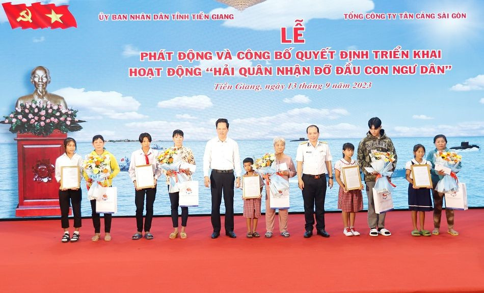 5 con ngư dân và người nuôi dưỡng nhận quyết định đỡ đầu từ chương trình. 5 con ngư dân và người nuôi dưỡng nhận quyết định đỡ đầu từ chương trình.