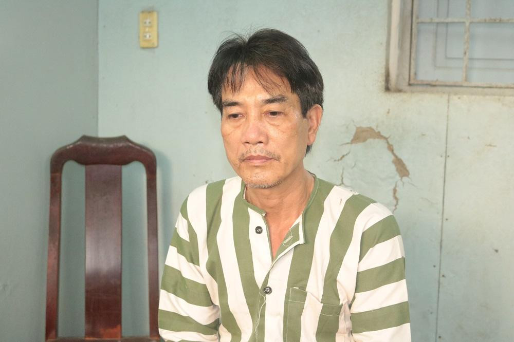 Lê Văn Tám tại cơ quan công an. Lê Văn Tám tại cơ quan công an.