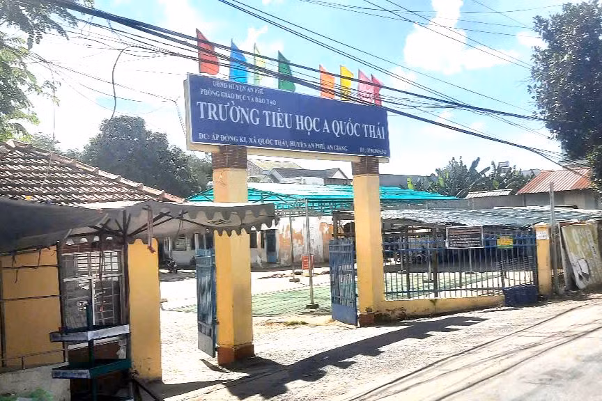 Trường Tiểu học A Quốc Thái (huyện An Phú, An Giang), nơi giáo viên tố hiệu trưởng quấy rối, sàm sỡ.