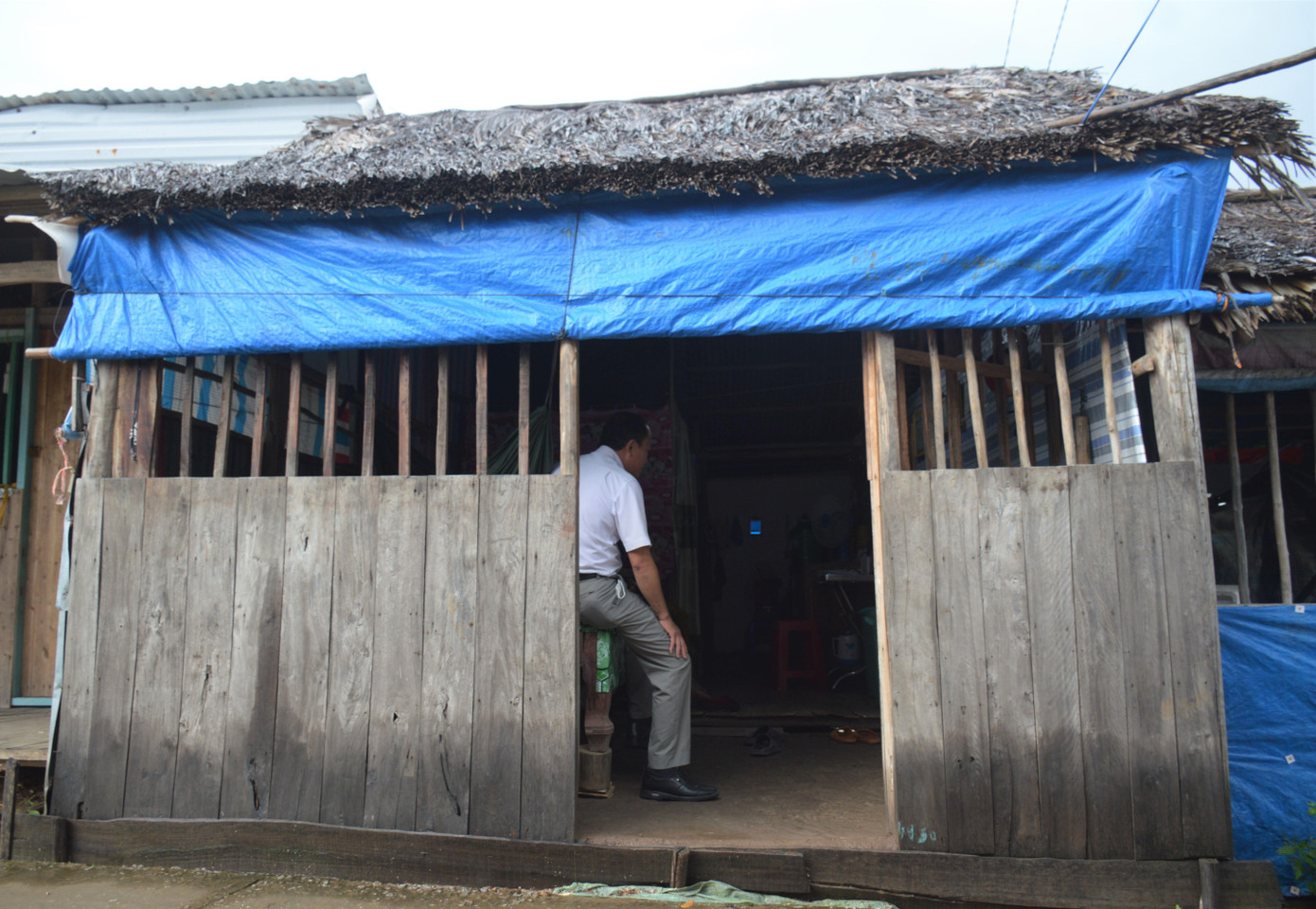 Căn nhà tạm bợ của hai mẹ con chị Lụa.