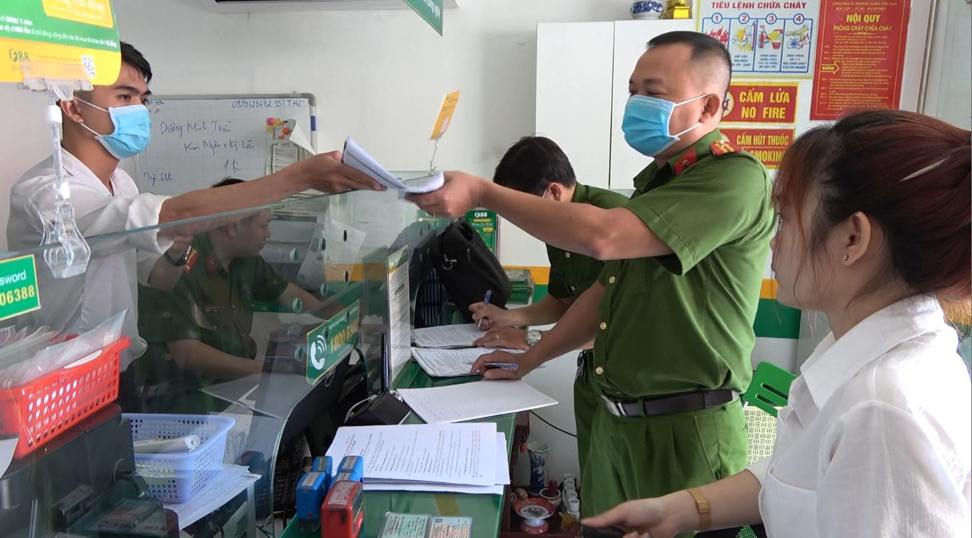 Qua kiểm tra, các địa điểm kinh doanh của Công ty cổ phần kinh doanh F88 có các hành vi vi phạm Qua kiểm tra, các địa điểm kinh doanh của Công ty cổ phần kinh doanh F88 có các hành vi vi phạm