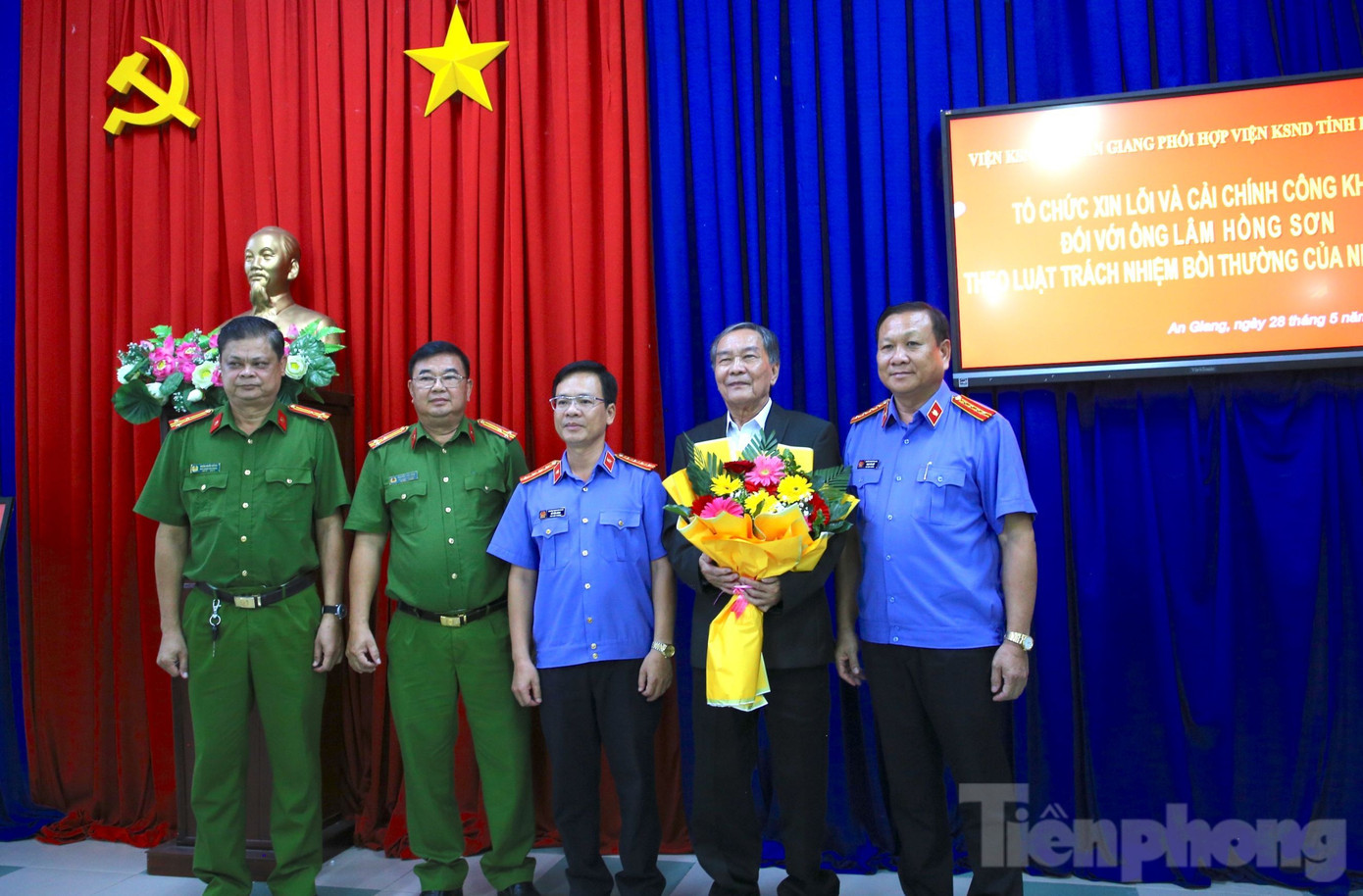 Viện Kiểm sát An Giang, Long An xin lỗi cựu giám đốc 2 lần bị bắt oan ảnh 2 Viện Kiểm sát An Giang, Long An xin lỗi cựu giám đốc 2 lần bị bắt oan ảnh 2