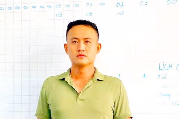 Ngô Minh Thông tại cơ quan công an.