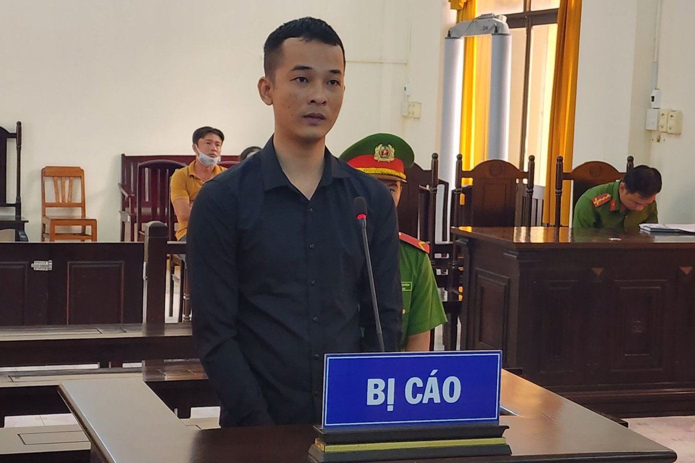 Nguyễn Chế Linh tại toà. Ảnh: Văn Vũ. Nguyễn Chế Linh tại toà. Ảnh: Văn Vũ.