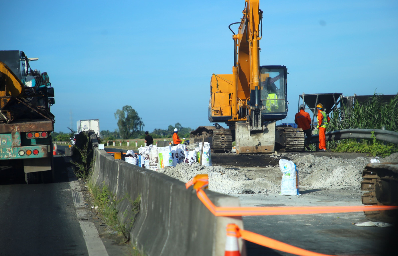 Dự án nâng cấp mặt đường Lộ Tẻ - Rạch Sỏi (hơn 51 km) có tổng mức đầu tư khoảng 750 tỷ đồng.