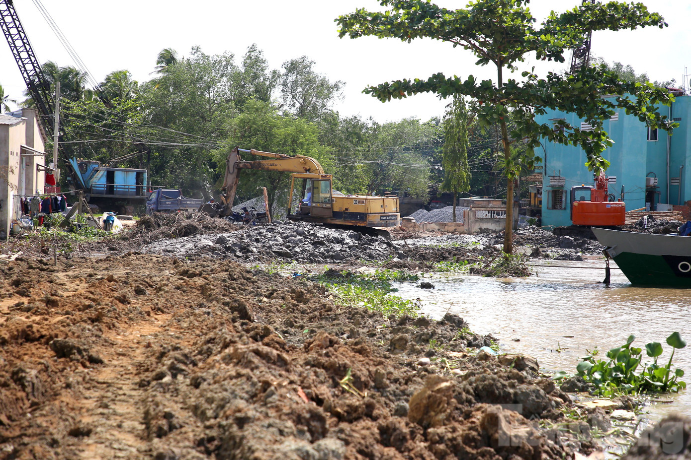Tổng chiều dài dự án nâng cấp kênh Chợ Gạo (giai đoạn 2) cần nạo vét khoảng 9,85km, với chuẩn luồng đạt tiêu chuẩn kênh cấp II, có độ sâu hơn 3,5m, rộng hơn 50m…, giúp tàu thuyền lưu thông thuận lợi hơn.