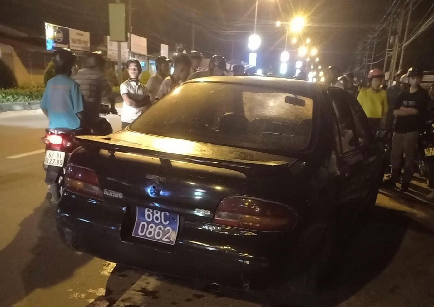 Xe biển xanh gây tai nạn.