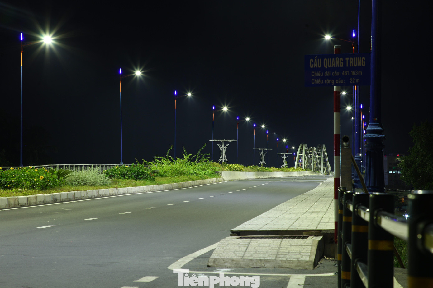 Một số tuyến đường ở TP. Cần Thơ những ngày giãn cách xã hội.