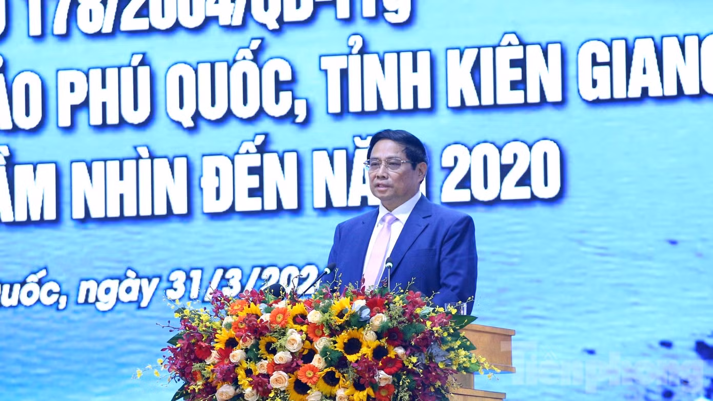 Thủ tướng Phạm Minh Chính phát biểu chỉ đạo tại hội nghị. Ảnh: Nhật Huy.