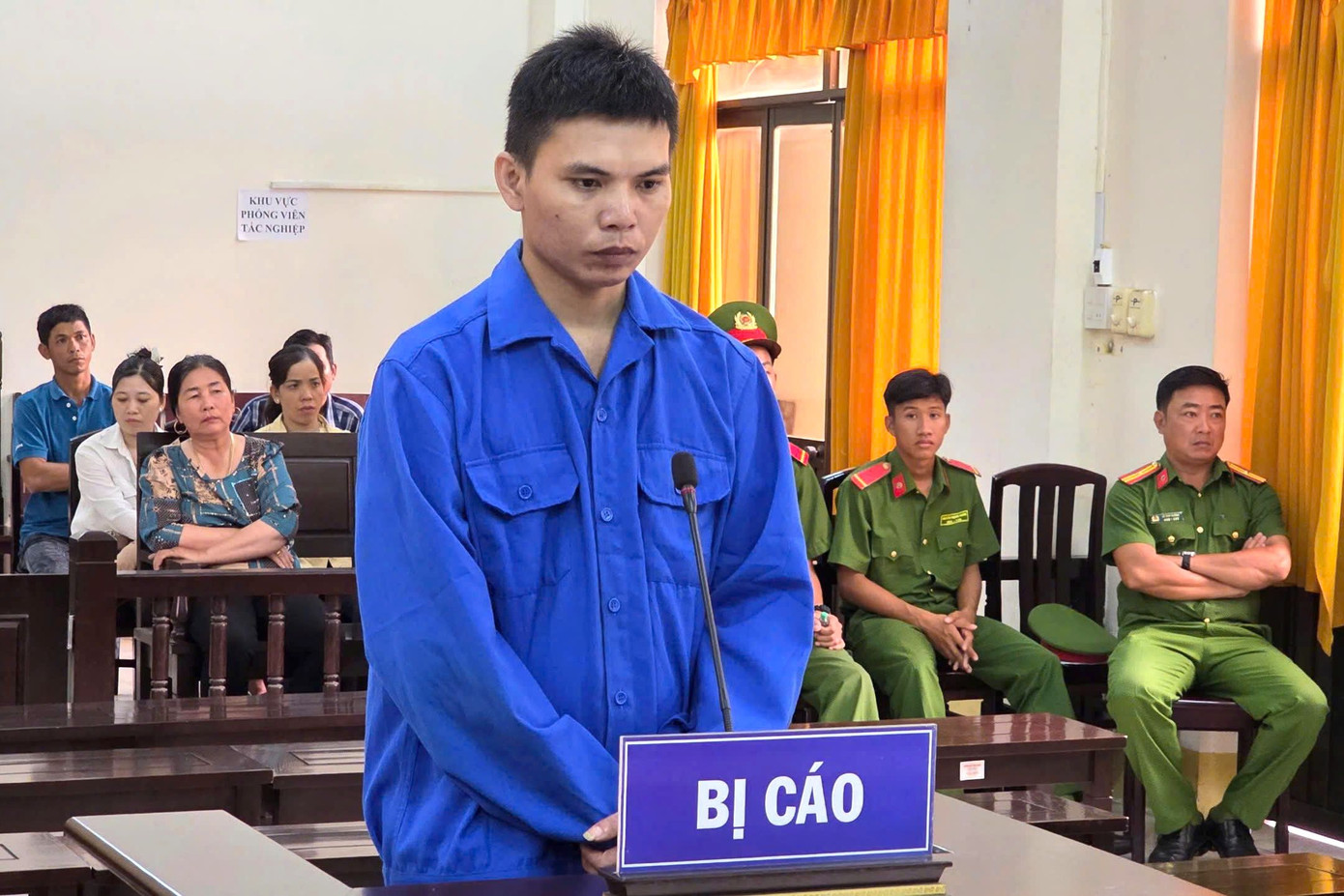 Bị cáo Mai Thiện Tâm. Ảnh: Văn Vũ. Bị cáo Mai Thiện Tâm. Ảnh: Văn Vũ.