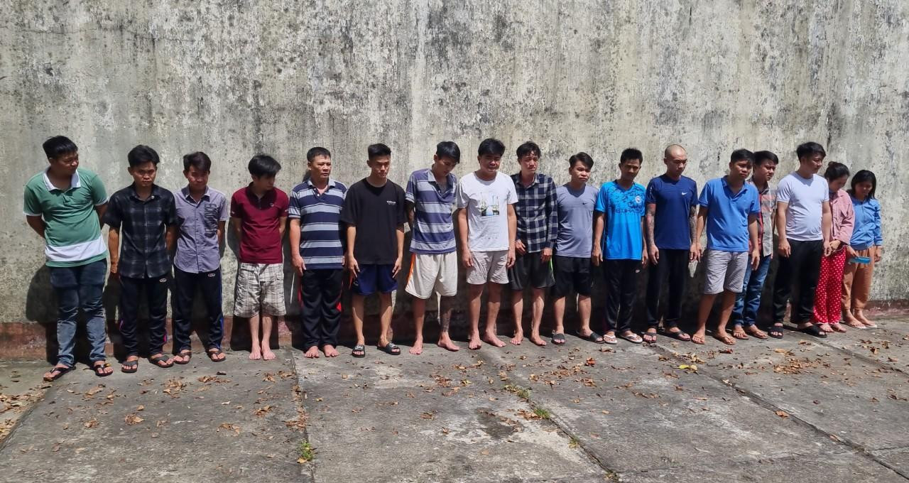 Công an đang tạm giữ hình sự 19 đối tượng có liên quan. Công an đang tạm giữ hình sự 19 đối tượng có liên quan.