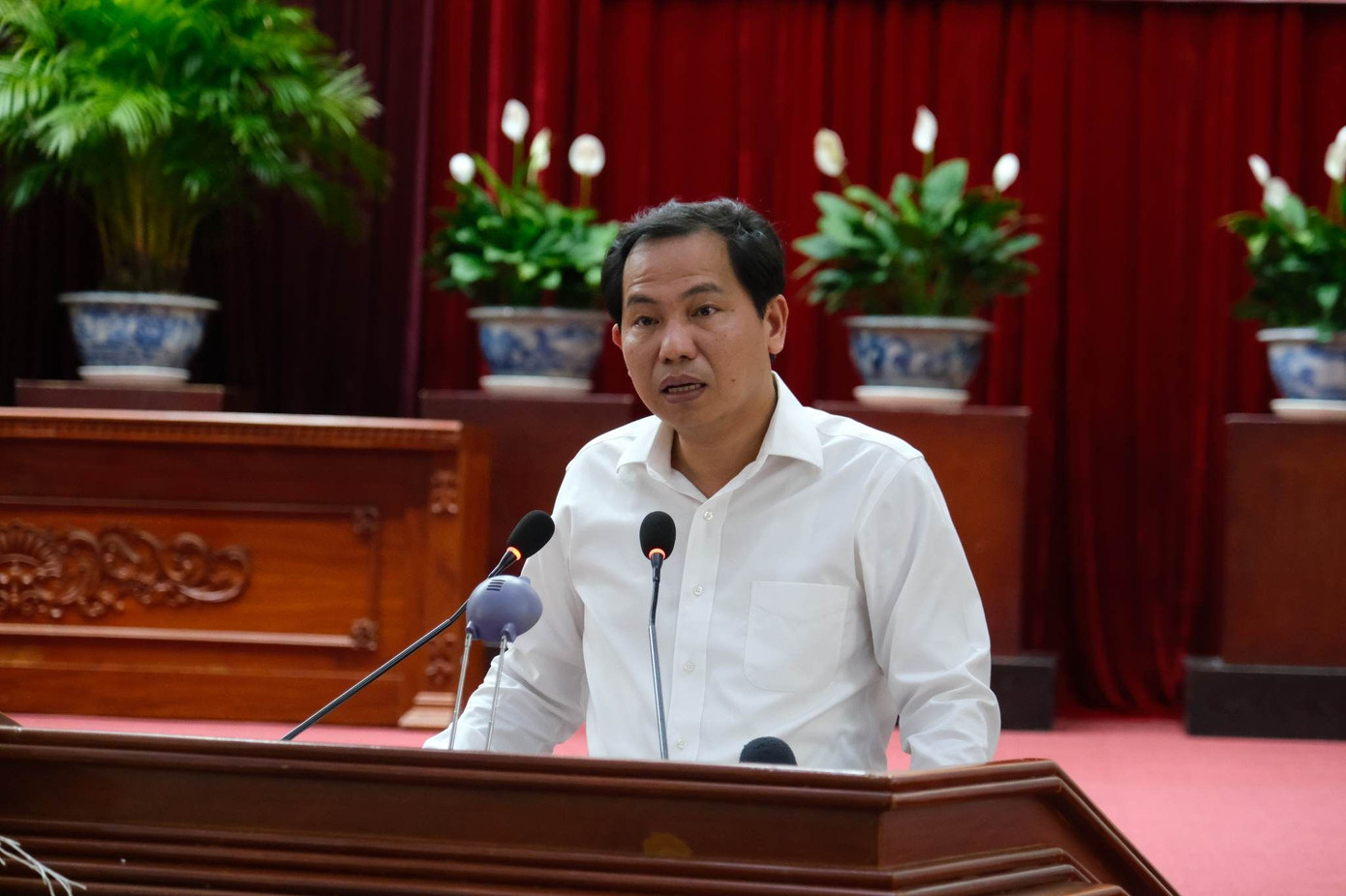 Ông Lê Quang Mạnh - Bí thư Thành uỷ Cần Thơ. Ông Lê Quang Mạnh - Bí thư Thành uỷ Cần Thơ.