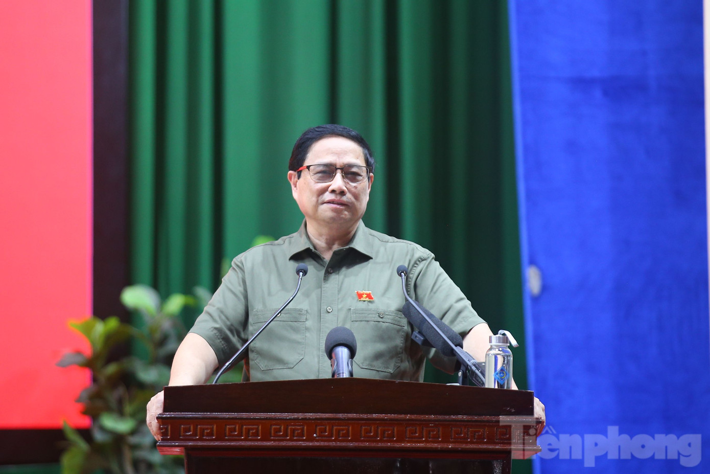 Thủ tướng Chính phủ Phạm Minh Chính giải đáp các kiến nghị của cử tri. Ảnh: Nhật Huy. Thủ tướng Chính phủ Phạm Minh Chính giải đáp các kiến nghị của cử tri. Ảnh: Nhật Huy.