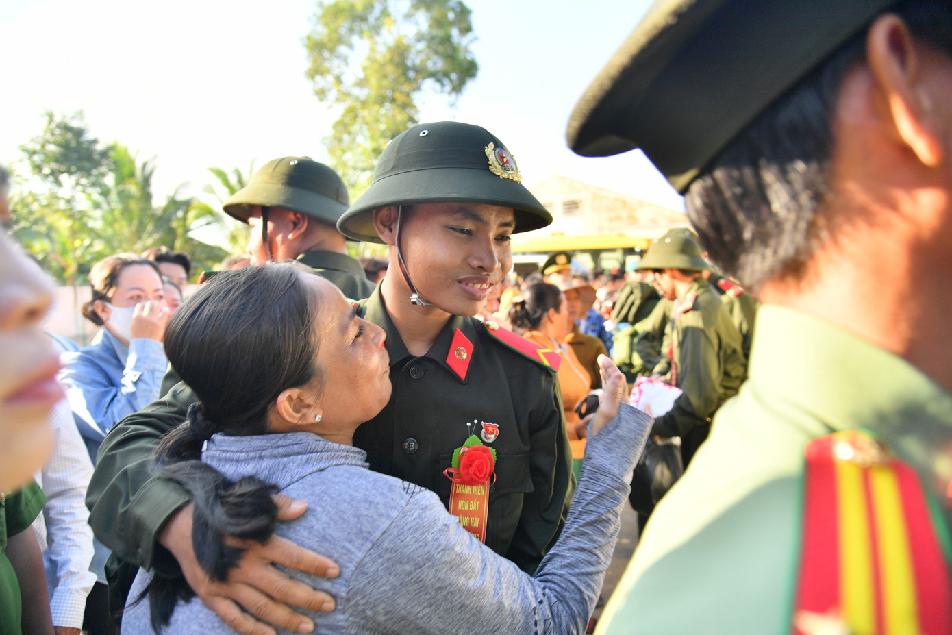 Năm 2024, tỉnh Kiên Giang có chỉ tiêu thanh niên lên đường nhập ngũ được giao cao hơn năm 2023. Năm nay, công tác tuyển chọn, gọi công dân nhập ngũ được tỉnh Kiên Giang tiến hành chặt chẽ ngay từ đầu, bảo đảm công bằng, khách quan, đúng luật.