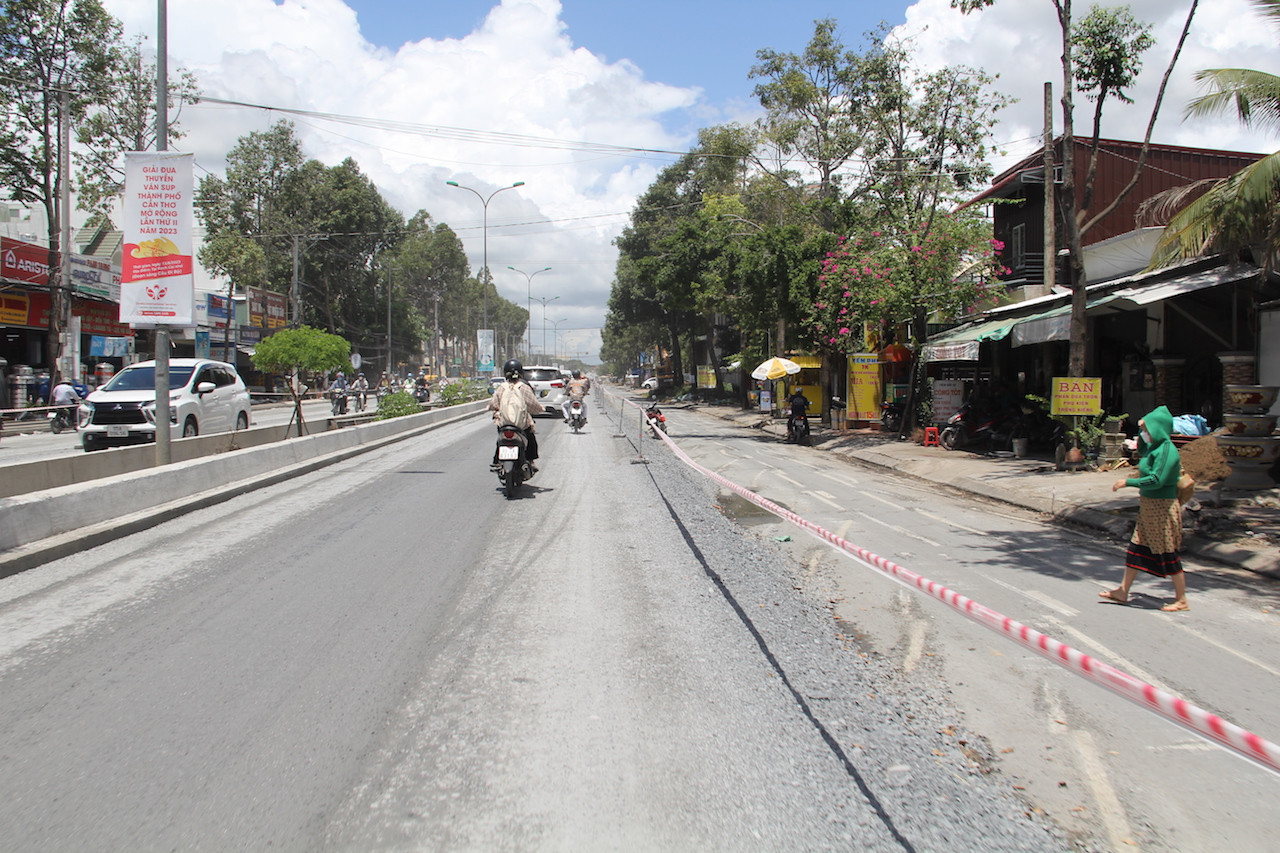 Theo ông Việt, công trình được khởi công đầu tháng 8/2023, dự kiến sẽ hoàn thành cuối năm 2023 với mục tiêu chống ngập.