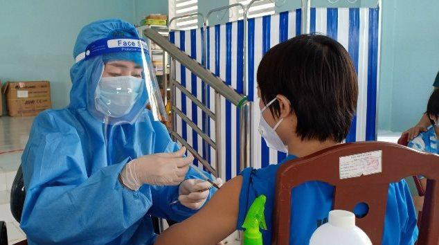 Dịch COVID-19 có chiều hướng giảm mạnh, tỉnh Cà Mau cho tạm dừng Sở Chỉ huy và các Tiểu ban phòng, chống dịch.