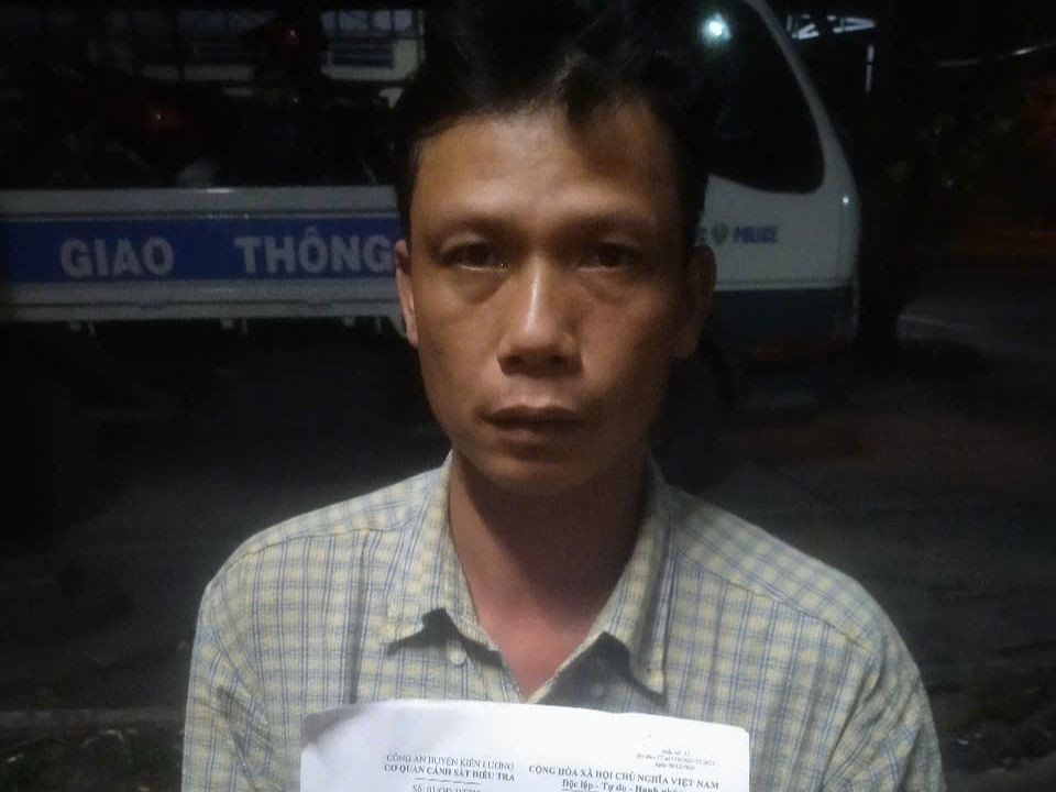 Đặng Văn Minh Dương nhận tống đạt quyết định khởi tố bị can Đặng Văn Minh Dương nhận tống đạt quyết định khởi tố bị can