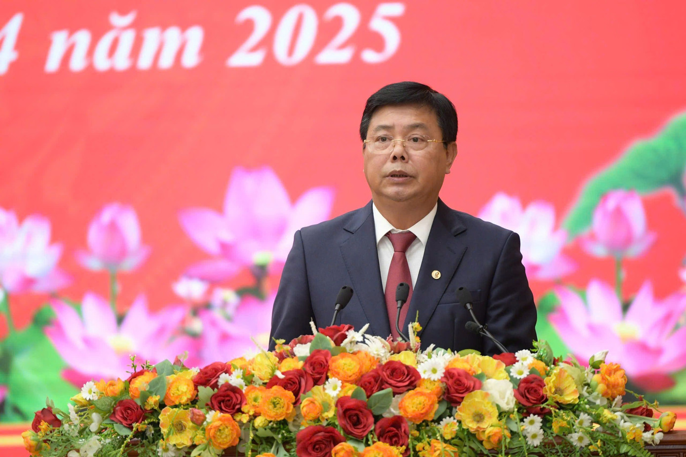 Bí thư Tỉnh uỷ Kiên Giang Nguyễn Tiến Hải phát biểu. Bí thư Tỉnh uỷ Kiên Giang Nguyễn Tiến Hải phát biểu.