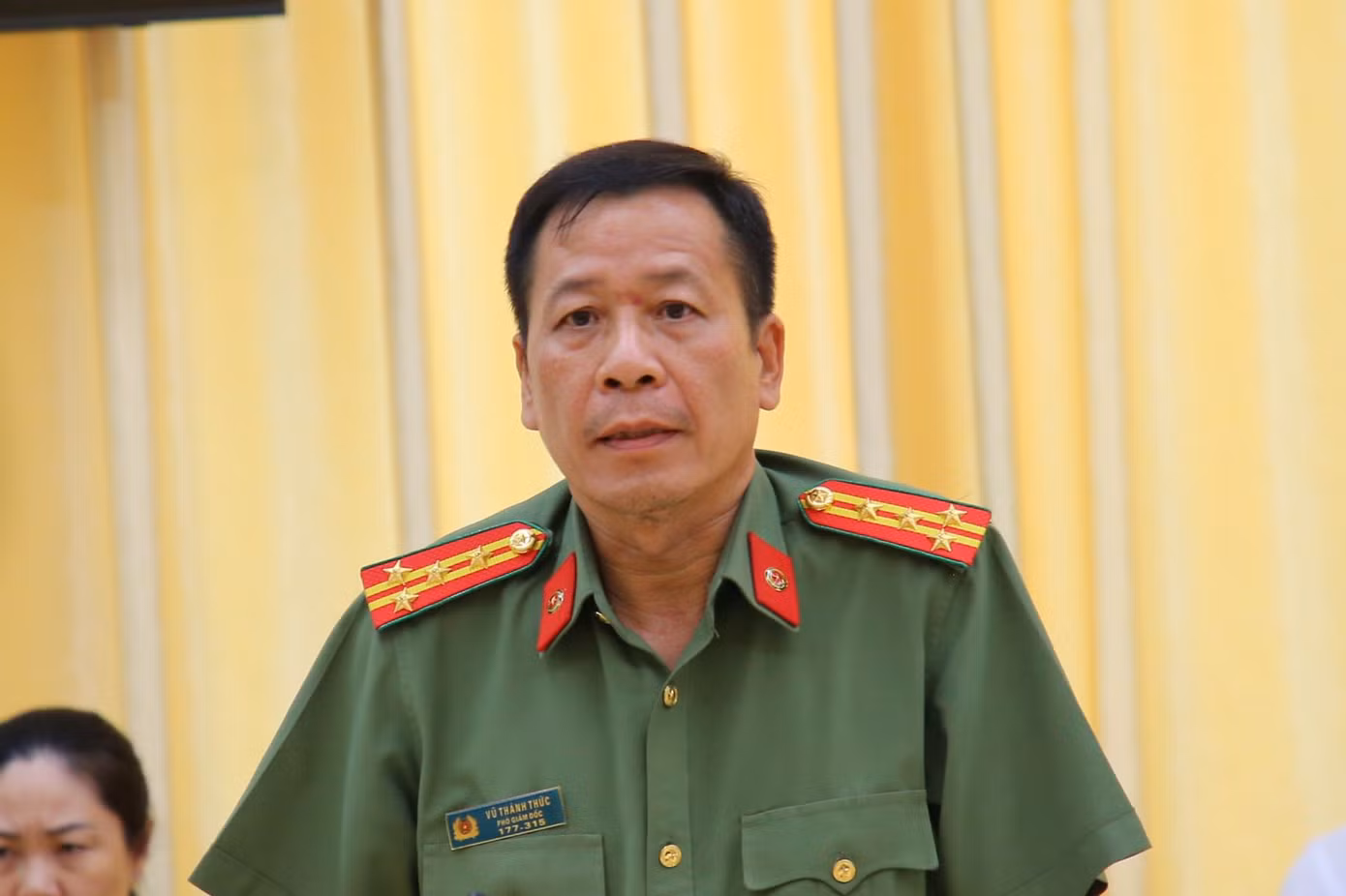 Đại tá Vũ Thành Thức – Phó Giám đốc Công an TP Cần Thơ thông tin tại buổi họp báo. Đại tá Vũ Thành Thức – Phó Giám đốc Công an TP Cần Thơ thông tin tại buổi họp báo.