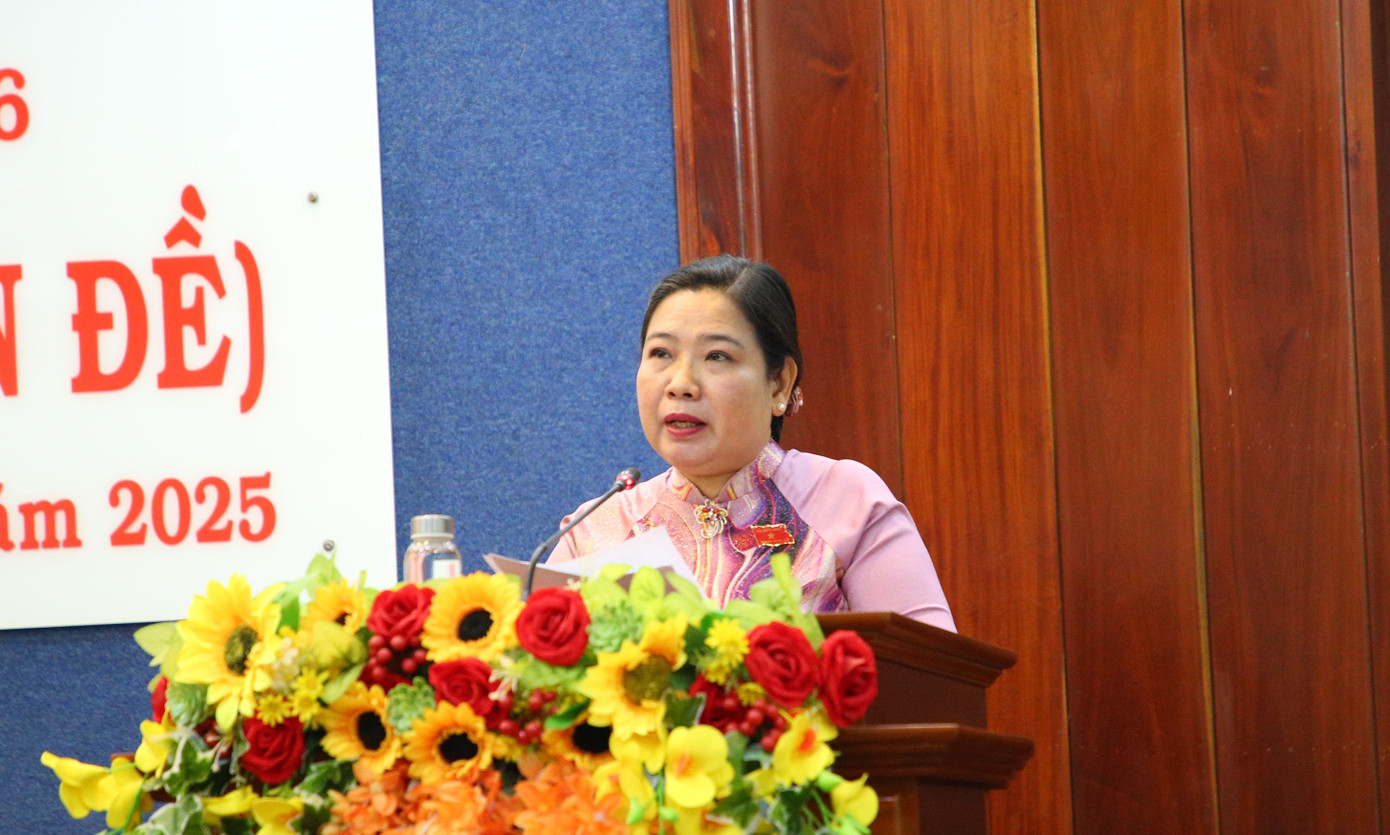 Bà Hồ Thị Cẩm Đào - Phó Bí thư Thường trực Tỉnh ủy, Chủ tịch HĐND tỉnh Sóc Trăng phát biểu.