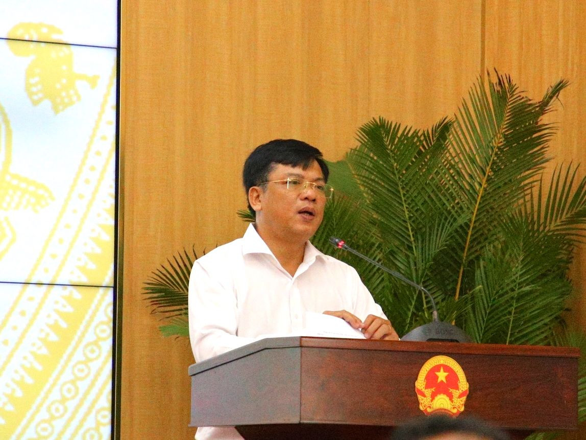 Ông Huỳnh Hoàng Mến - Giám đốc Sở Thông tin và Truyền thông thông tin tại buổi họp báo. Ảnh: Nhật Huy.