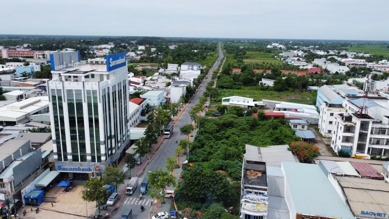 Tuyến đường số 1, nội ô TP. Trà Vinh.