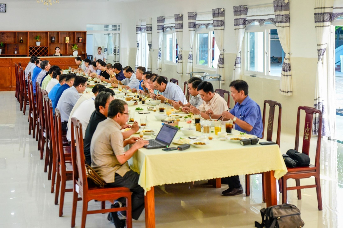 Cà phê sáng với doanh nghiệp sẽ được duy trì vào sáng thứ bảy của tuần đầu hàng tháng. Cà phê sáng với doanh nghiệp sẽ được duy trì vào sáng thứ bảy của tuần đầu hàng tháng.