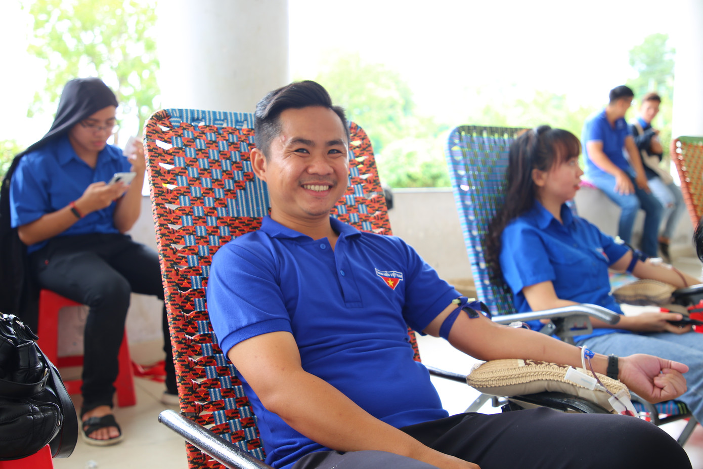 Nguồn máu hiến dồi dào nhưng thiếu túi lấy máu, hóa chất và vật tư y tế để sàng lọc.