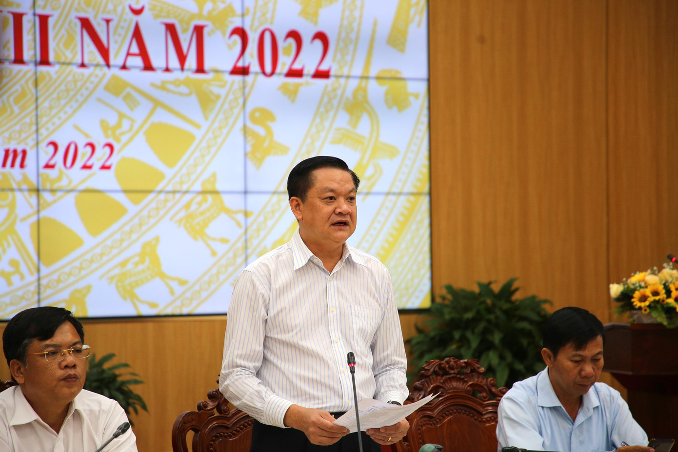 Ông Dương Tấn Hiển - Phó Chủ tịch Thường trực TP. Cần Thơ, thông tin một số vấn đề tại buổi họp báo.