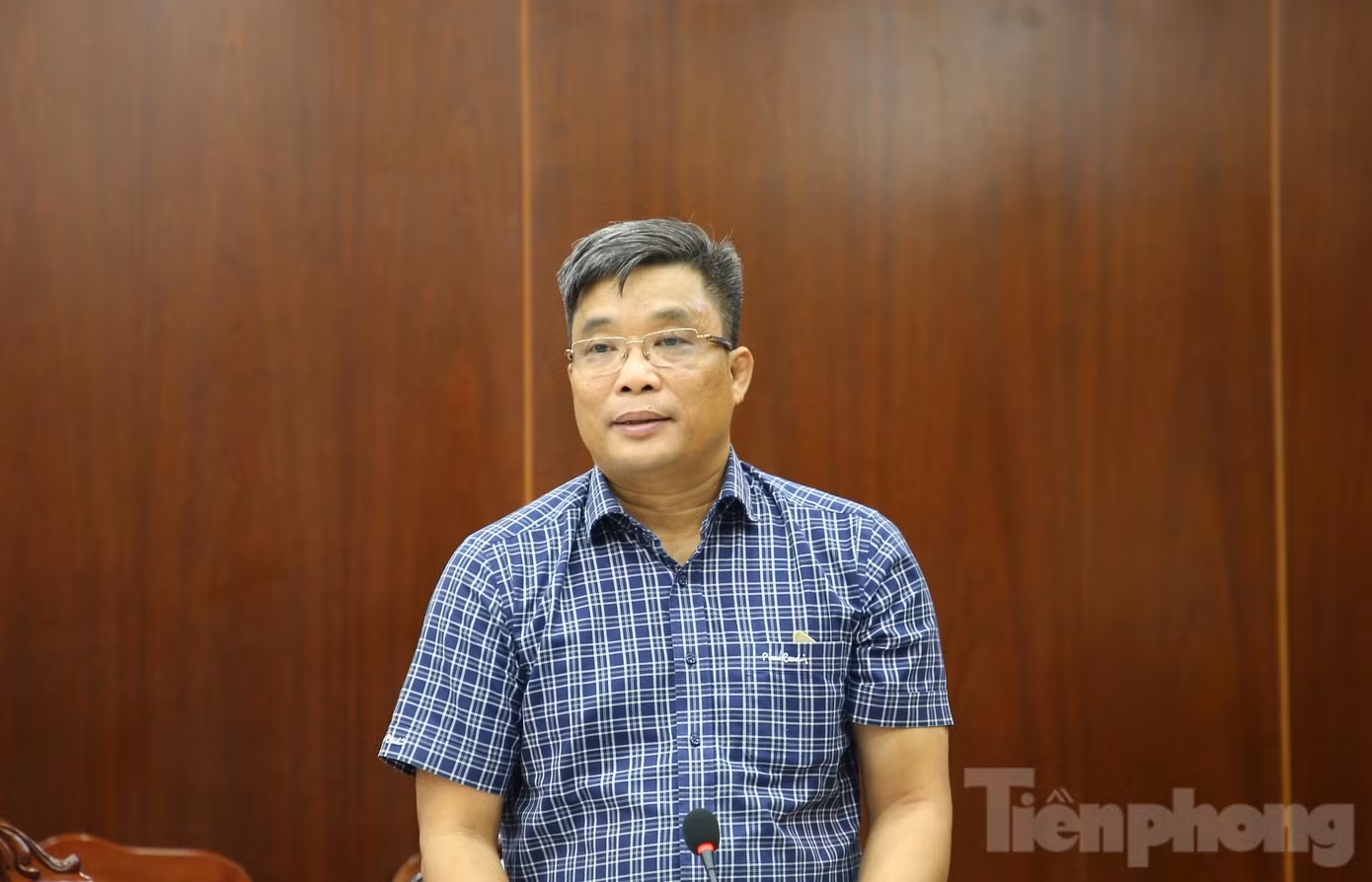 Ông Trần Văn Thi - Giám đốc PMU Mỹ Thuận - phát biểu tại buổi làm việc.