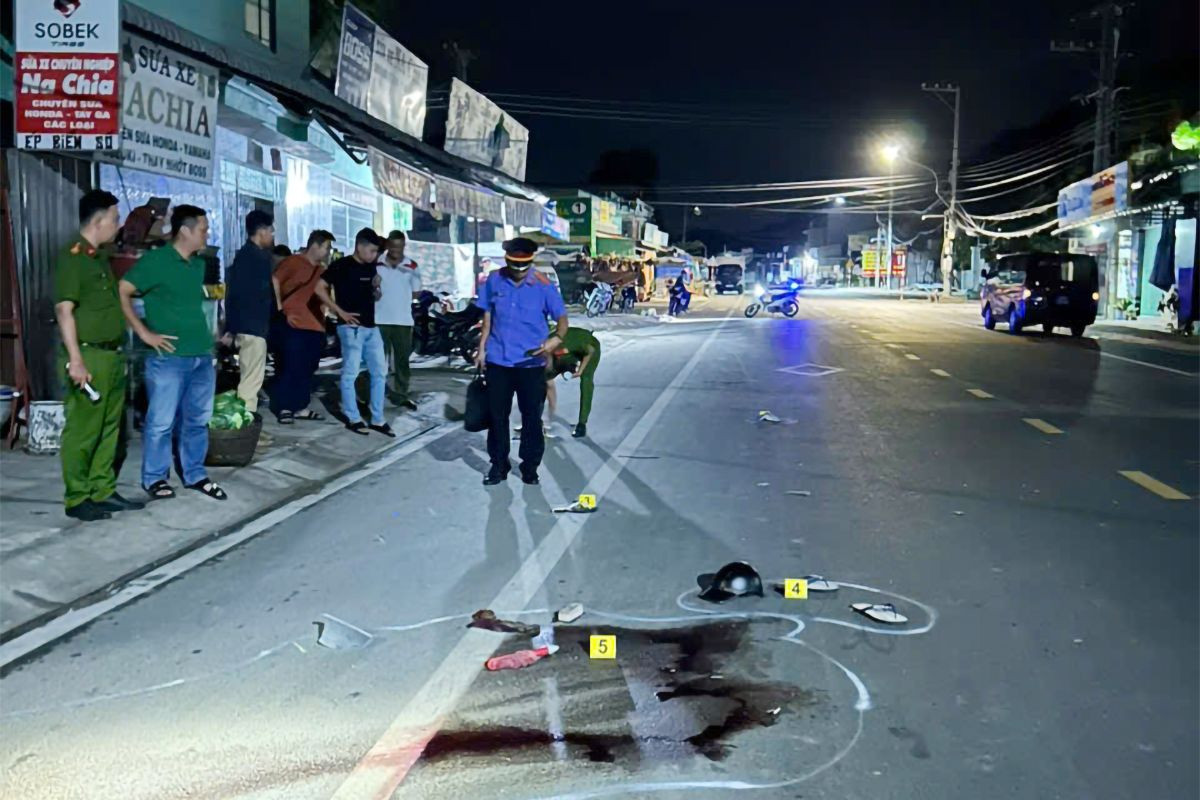 Hiện trường vụ án mạng. Hiện trường vụ án mạng.