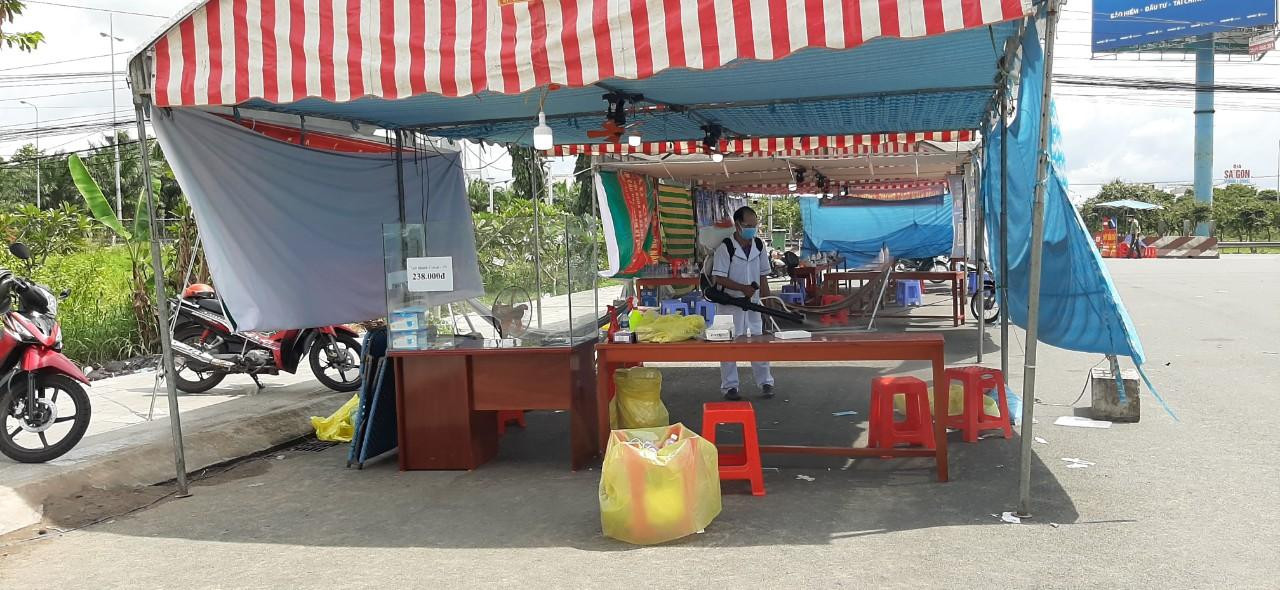 Vĩnh Long nâng mức kiểm soát tại các chốt phòng, chống dịch COVID-19 trên địa bàn. Vĩnh Long nâng mức kiểm soát tại các chốt phòng, chống dịch COVID-19 trên địa bàn.