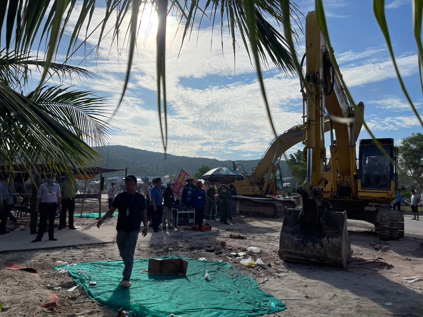 Lực lượng chức năng Phú Quốc cưỡng chế công trình vi phạm hồi tháng 5/2022.