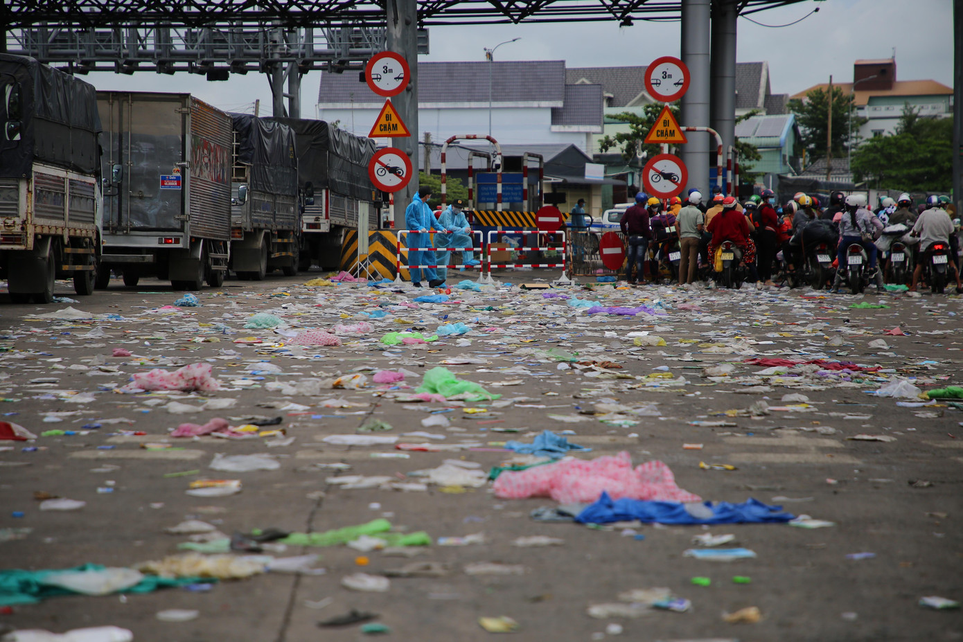 Tính đến trưa ngày 3/10, An Giang tiếp nhận khoảng 20.000 người tự phát trở về