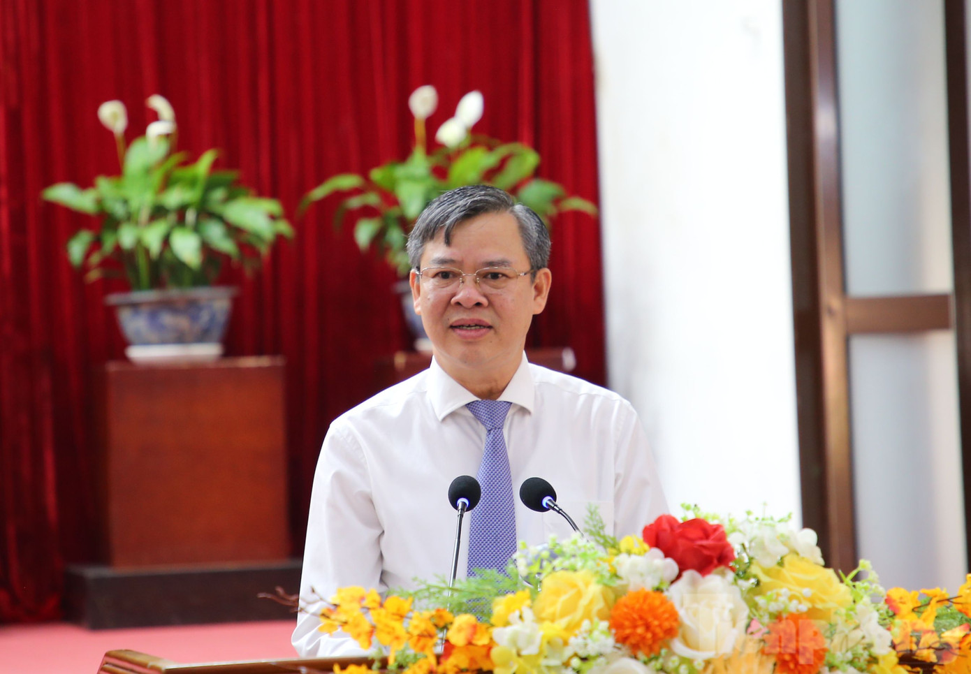 Tân Chủ tịch UBND TP. Cần Thơ Trương Cảnh Tuyên Tân Chủ tịch UBND TP. Cần Thơ Trương Cảnh Tuyên