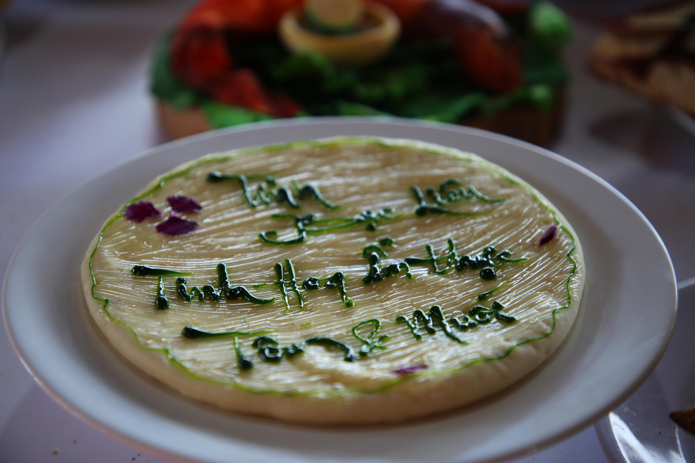 Với hơn 100 năm phát triển, hạt muối Bạc Liêu đã gắn chặt với đất, với người như một phần hương vị không thể thiếu của quê hương.