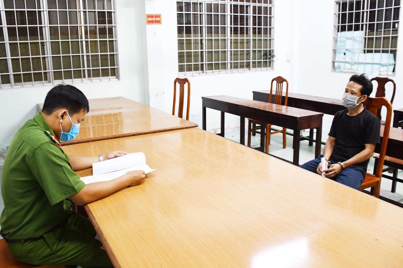 Công an làm việc với Nguyễn Thanh Tú.