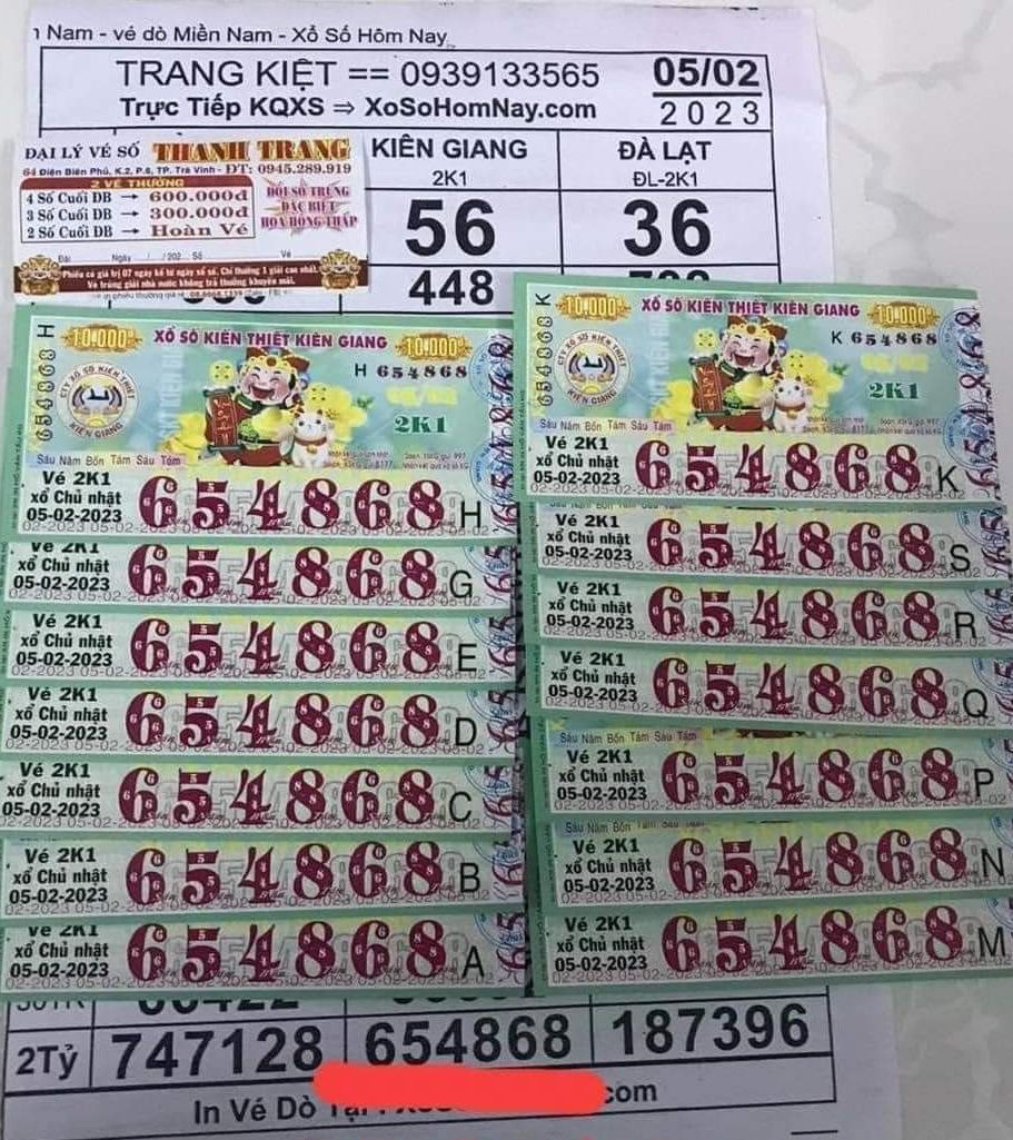 Những tờ vé số trúng giải đặc biệt. Những tờ vé số trúng giải đặc biệt.