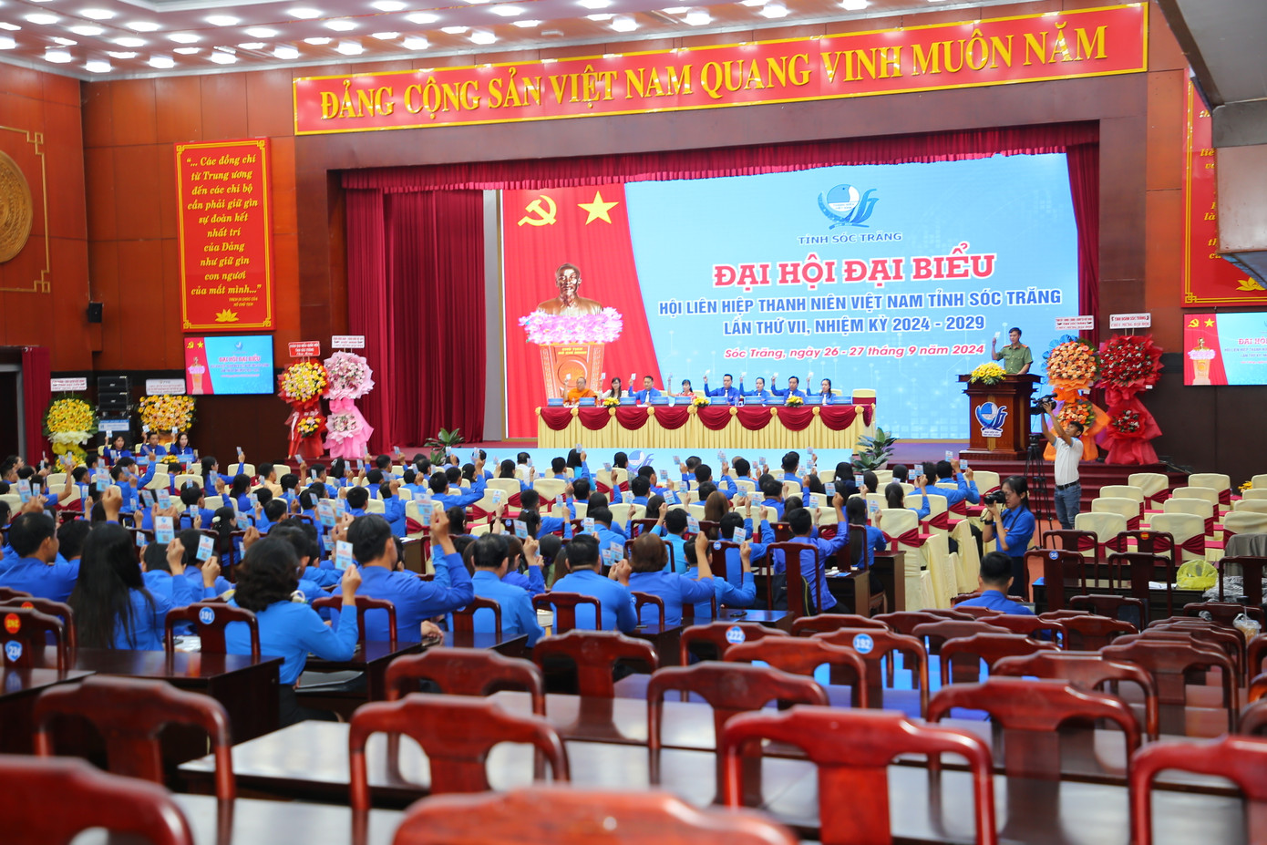 Quang cảnh đại hội.