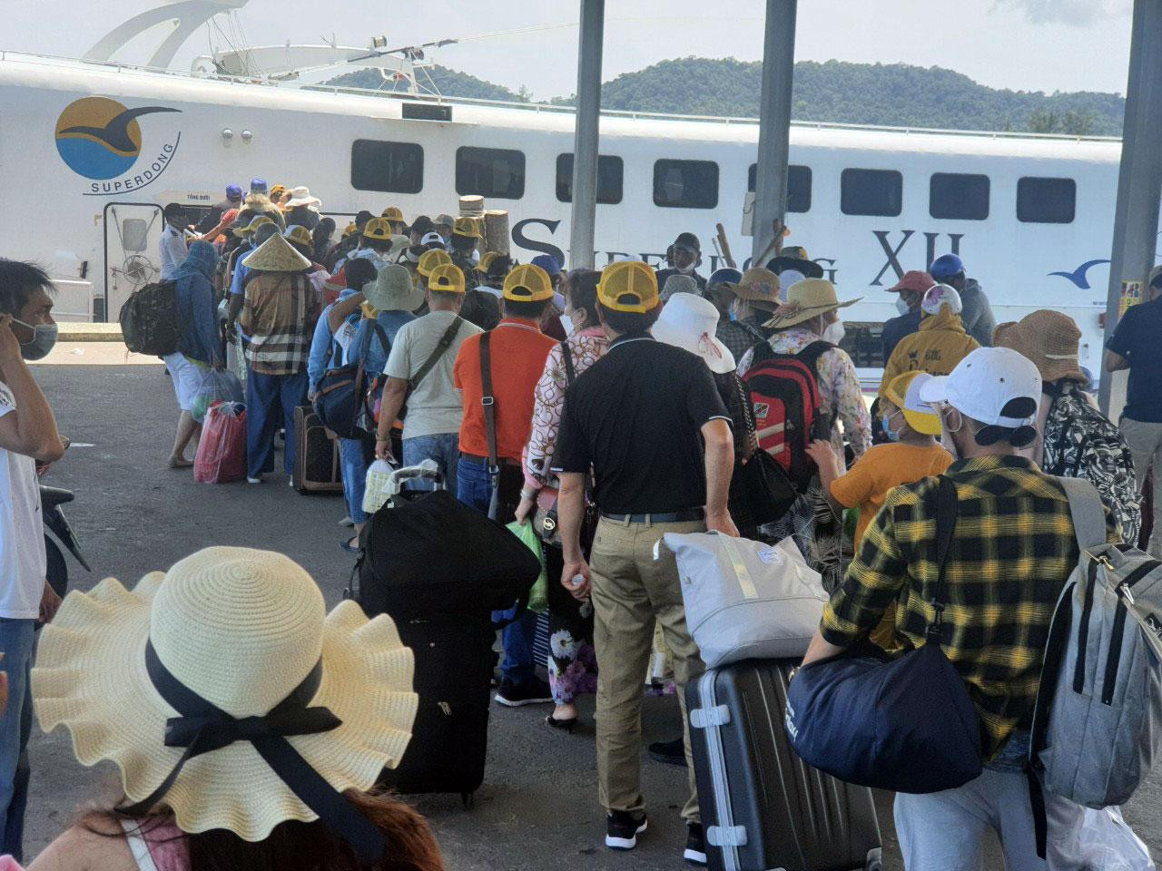 Lượng khách đến Phú Quốc tăng cao trong dịp lễ 30/4-1/5.